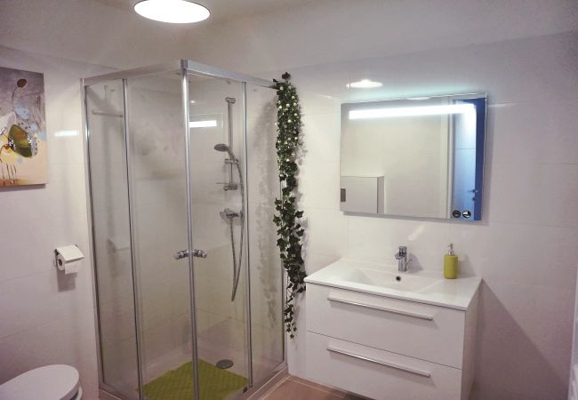 Appartement à Saint-Florent - MOR102 - Appartement vue mer - 100m de la plage 