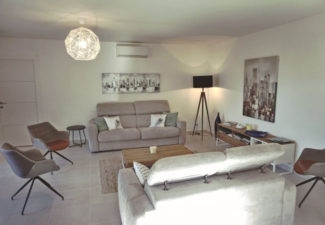Appartement à Saint-Florent - MORTELLA 115